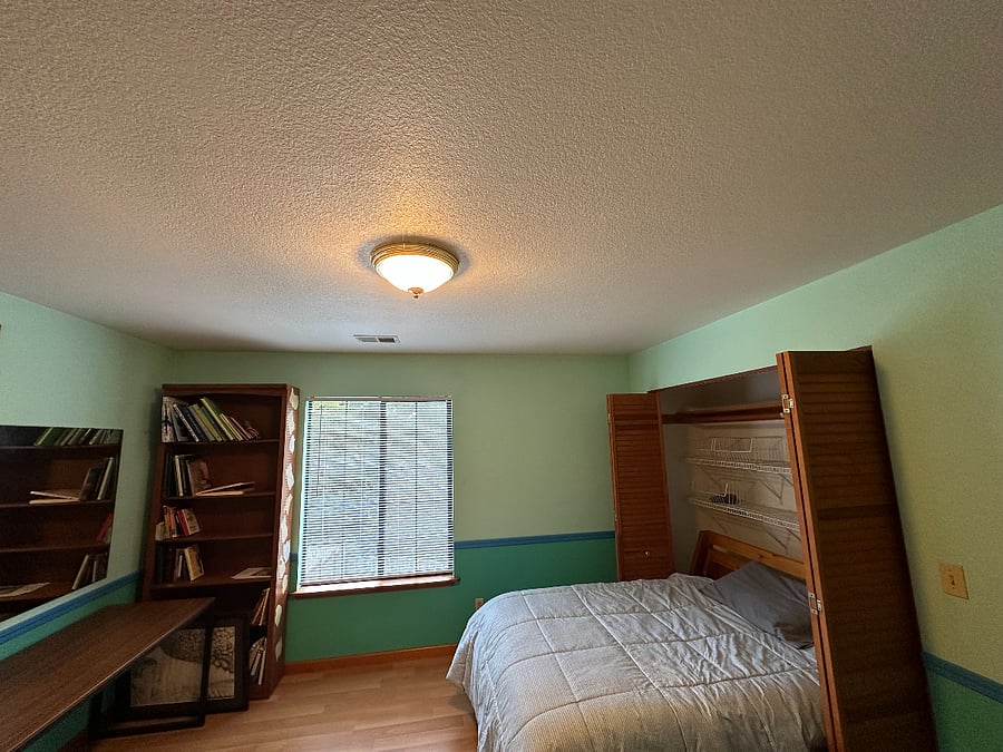 second bedroom for rent