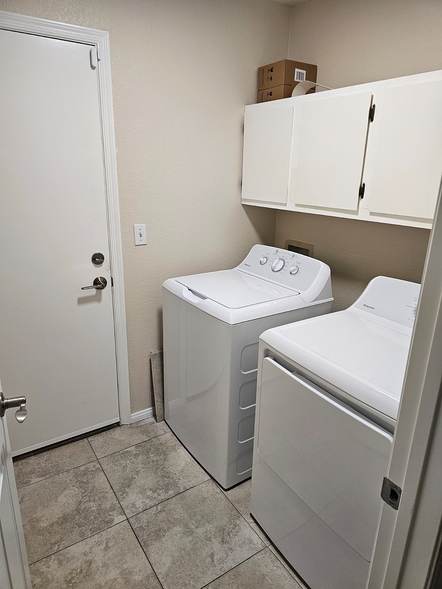 Furnished Finder property 887064_1 photo 4