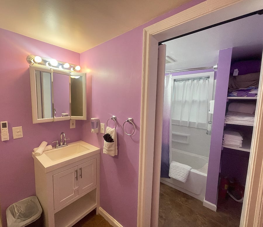 Bath 2: 2nd Floor, Serves Bedrooms 3 and 4