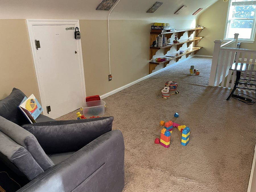 2nd Floor Lounge or play area