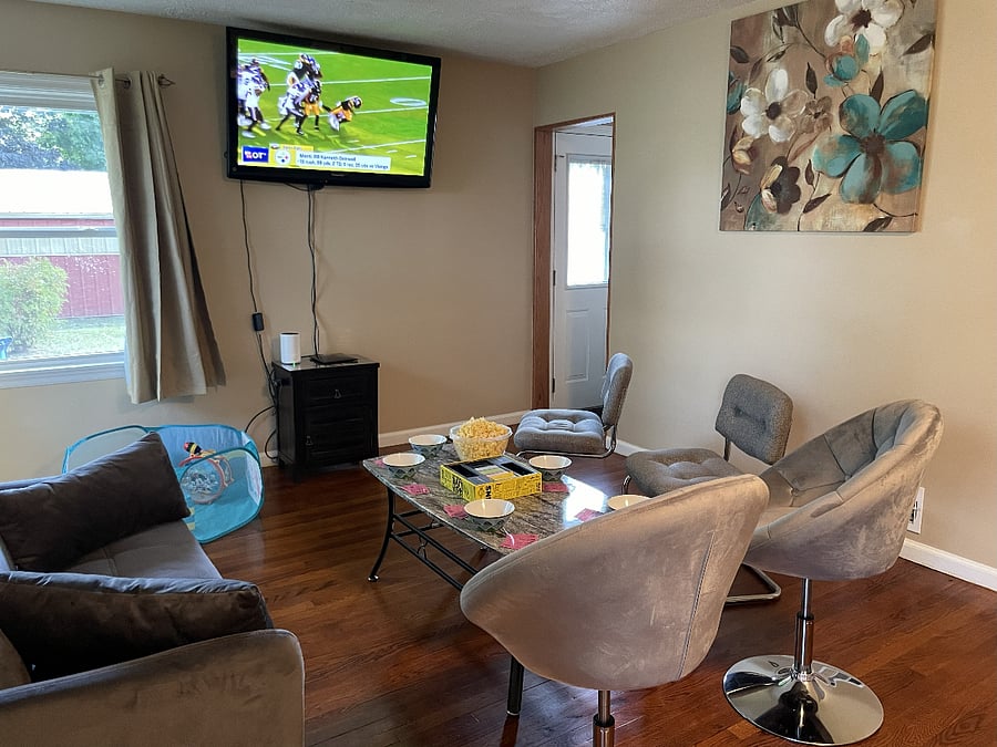 1st Floor Living Room