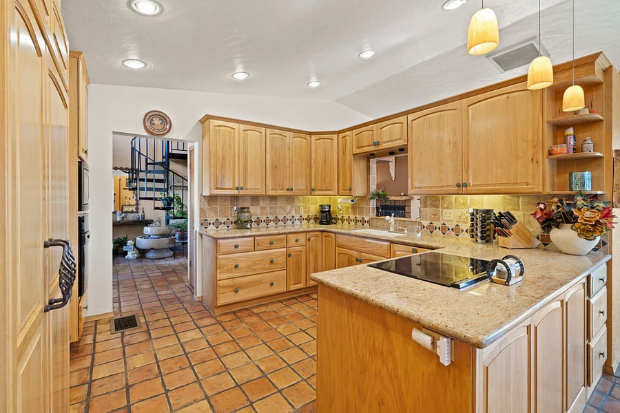 Furnished Finder property 887079_1 photo 3