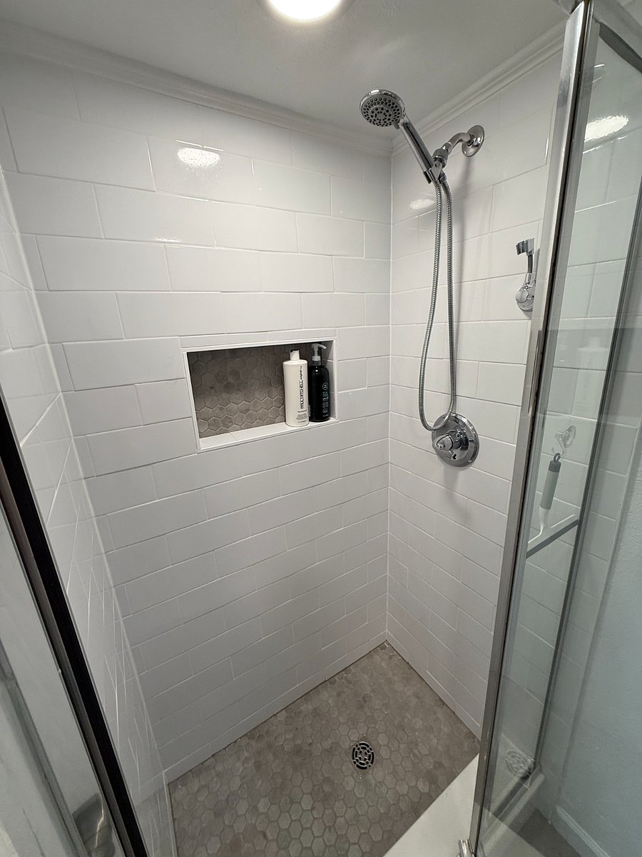 Furnished Finder property 887100_1 photo 6