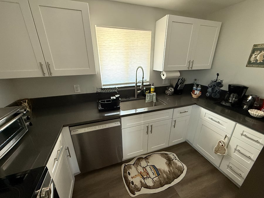 Furnished Finder property 887100_1 photo 23