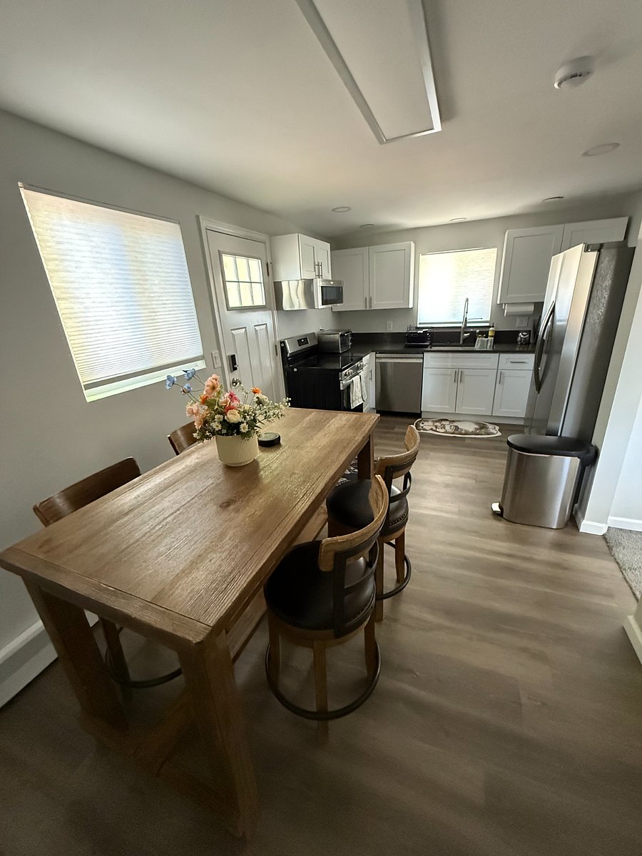 Furnished Finder property 887100_1 photo 22