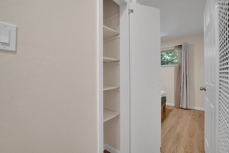 Furnished Finder property 887131_1 photo 22