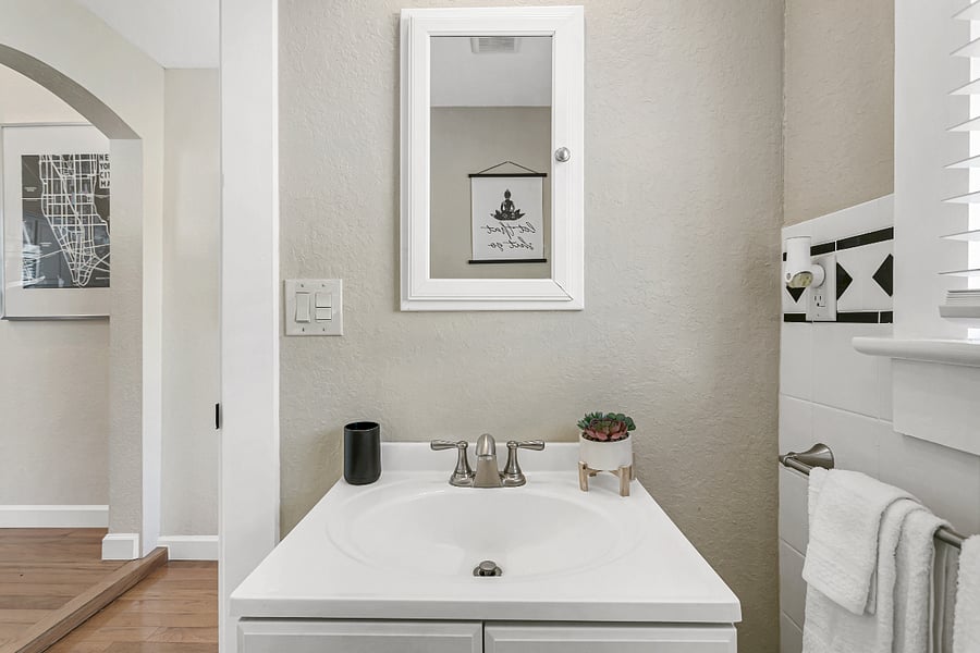 Furnished Finder property 887136_1 photo 16
