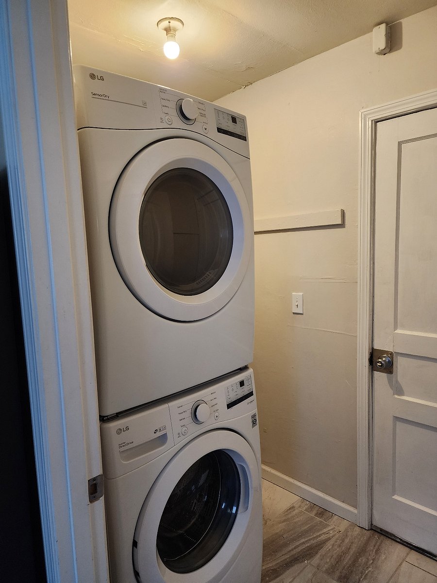 Furnished Finder property 887149_1 photo 9