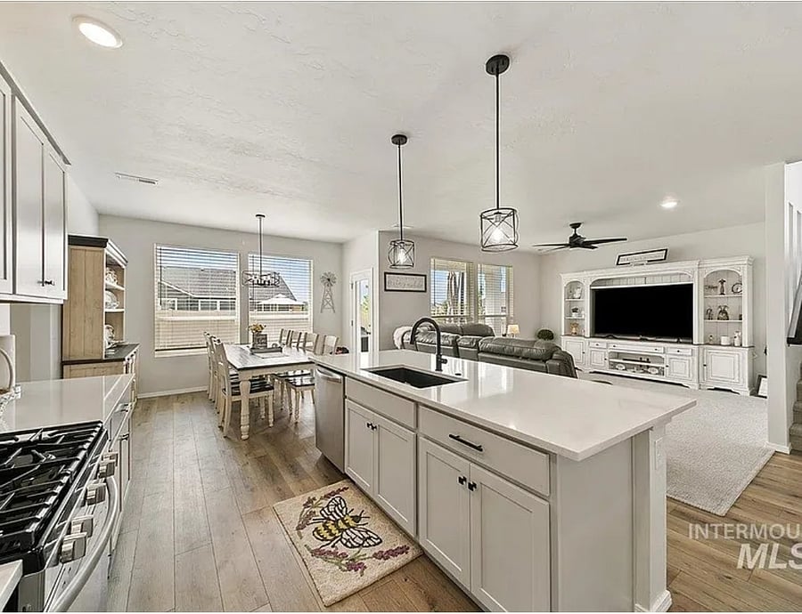 Furnished Finder property 887168_1 photo 8