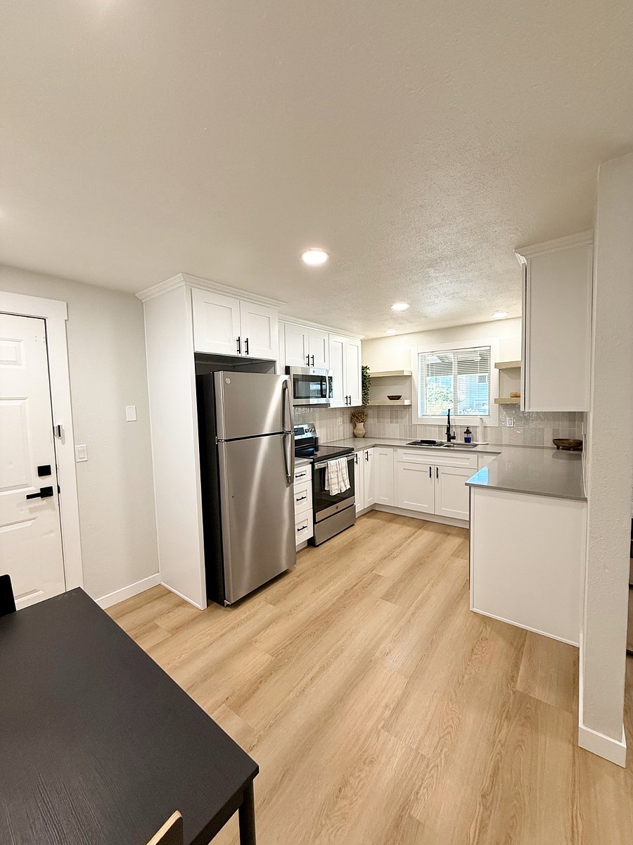 Furnished Finder property 887194_1 photo 4