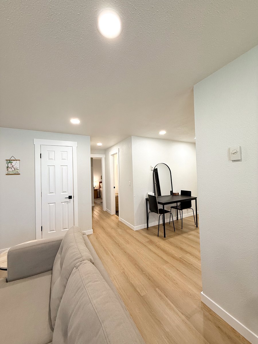 Furnished Finder property 887194_1 photo 3
