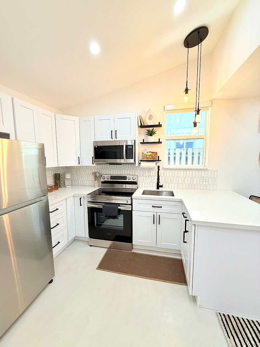 Furnished Finder property 887195_1 photo 3