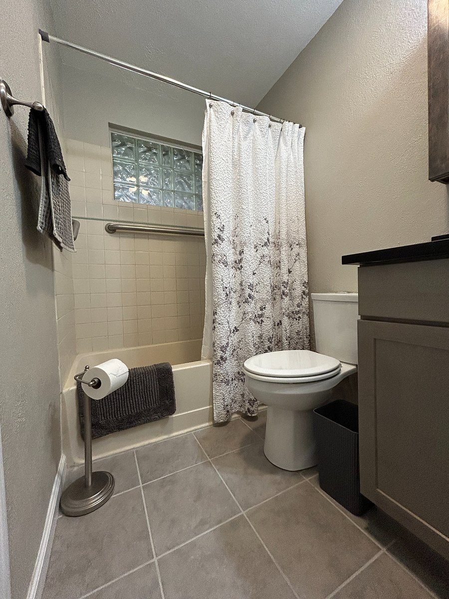 Furnished Finder property 887211_1 photo 6