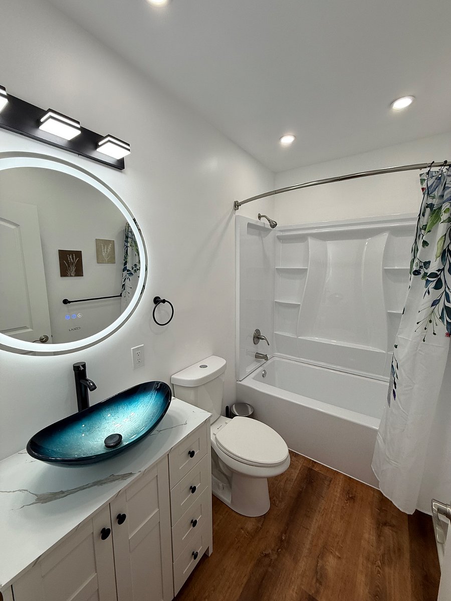 Shared space: Bathroom first floor