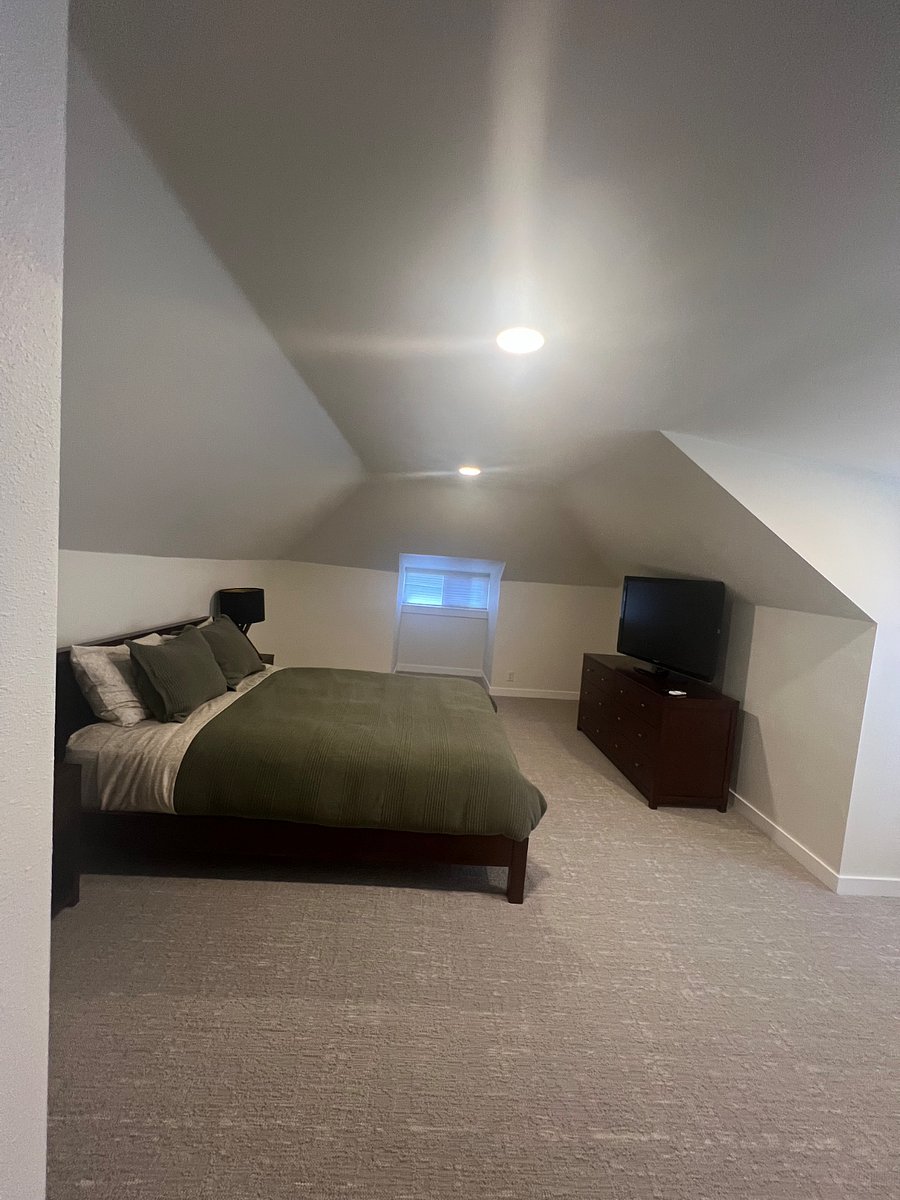 Furnished Finder property 887233_1 photo 3