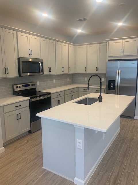 Furnished Finder property 887244_1 photo 9