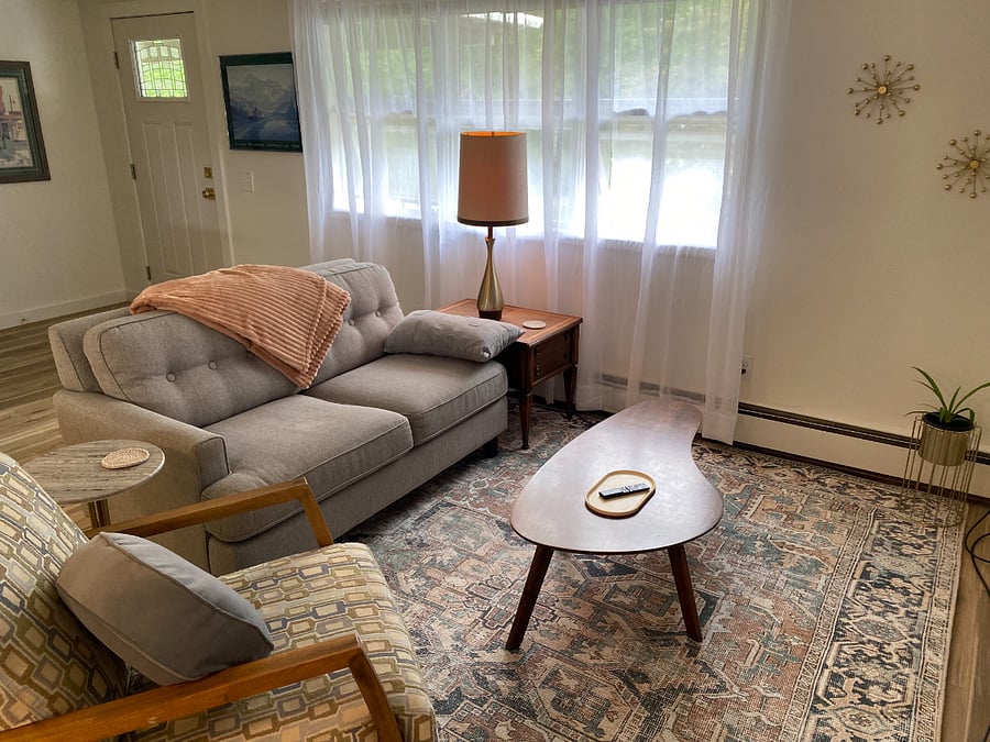 Love seat and accent chair