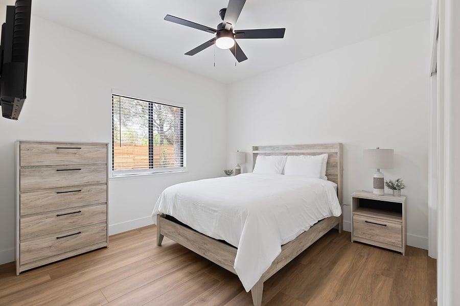 Furnished Finder property 887250_1 photo 16
