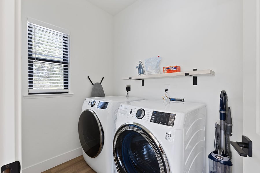 Furnished Finder property 887250_1 photo 20