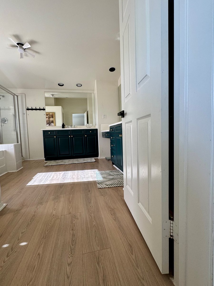 Primary bathroom with jetted tub and dual sinks