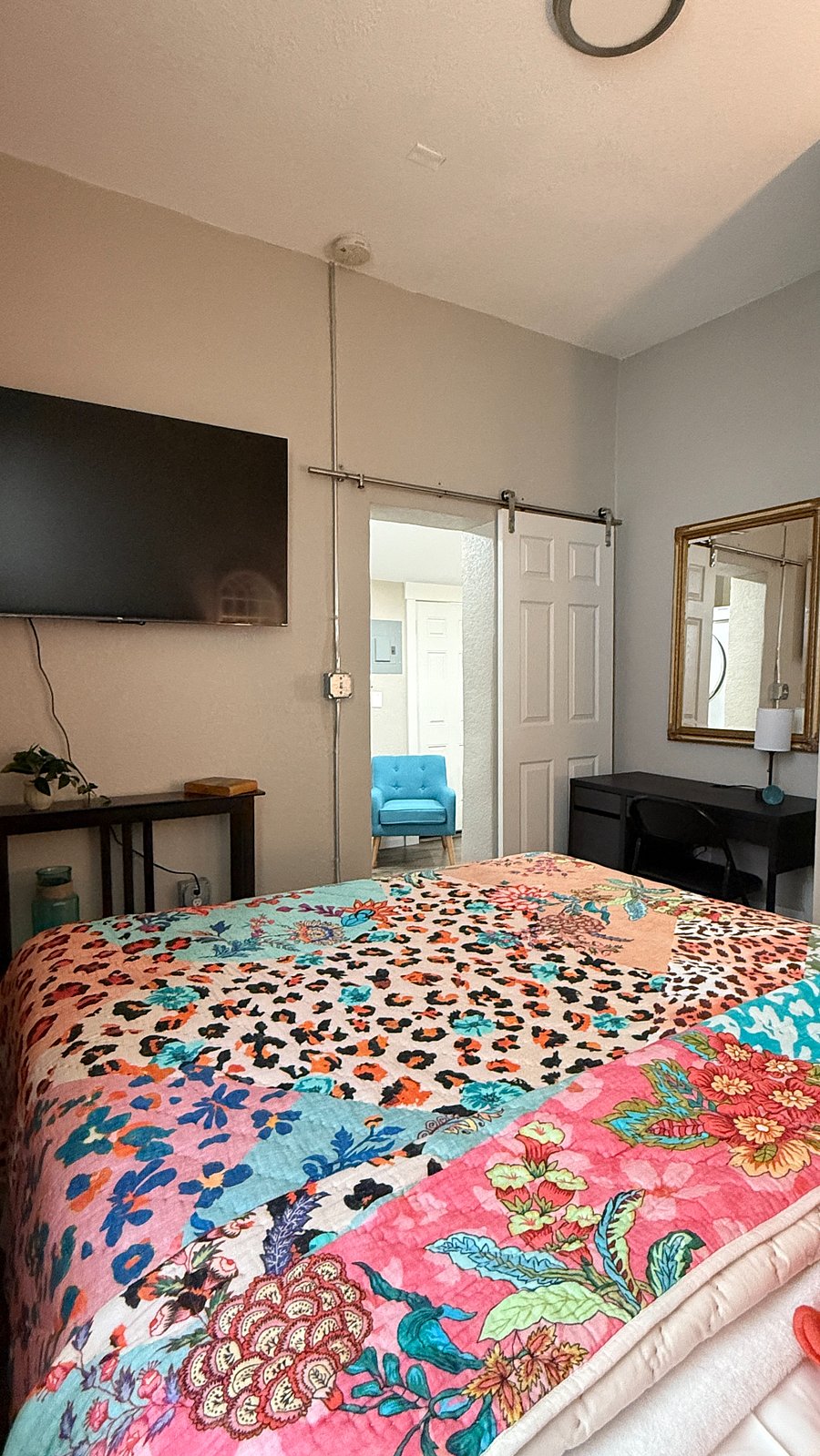 Furnished Finder property 887285_1 photo 3
