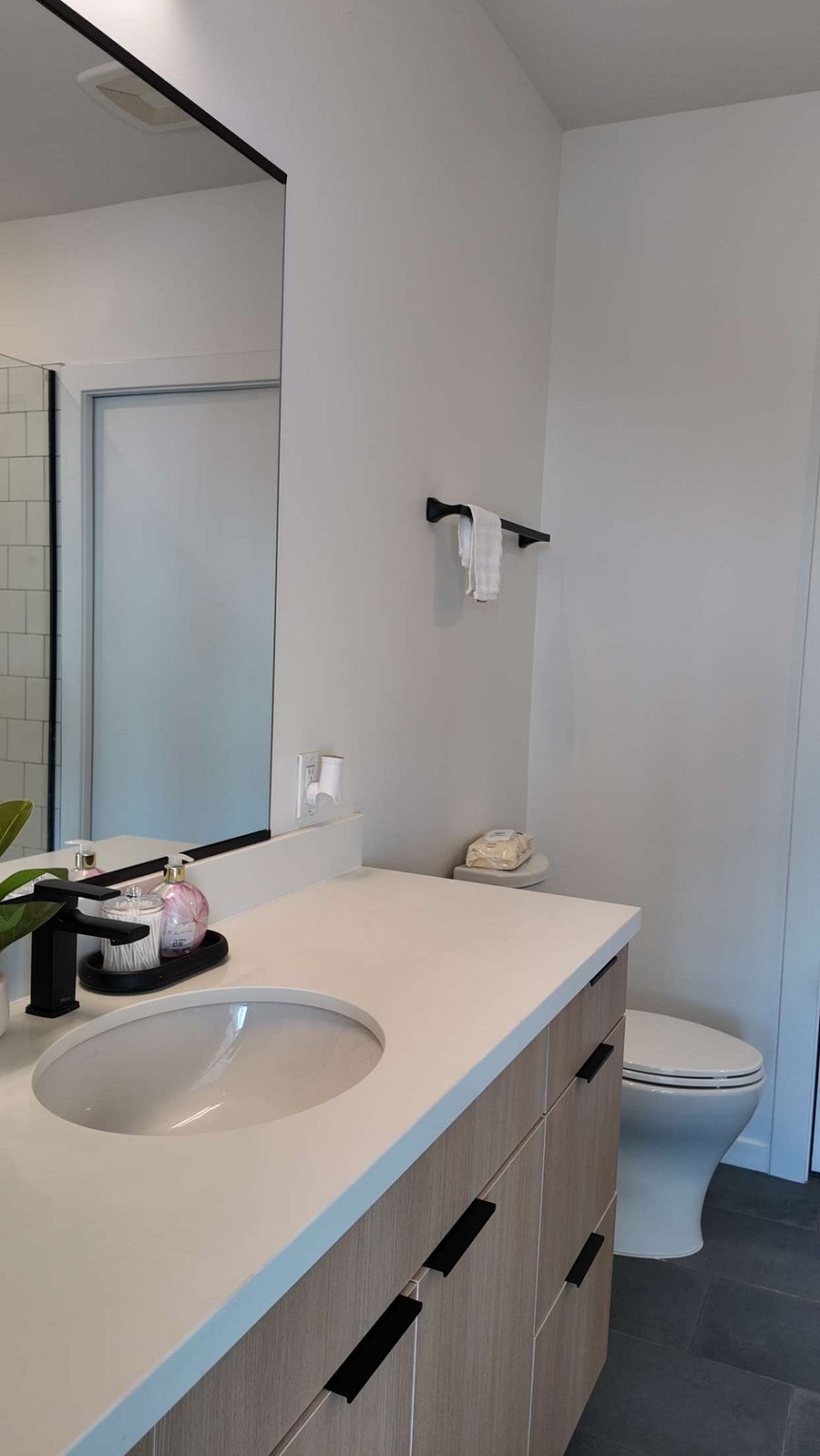 Furnished Finder property 887308_1 photo 8