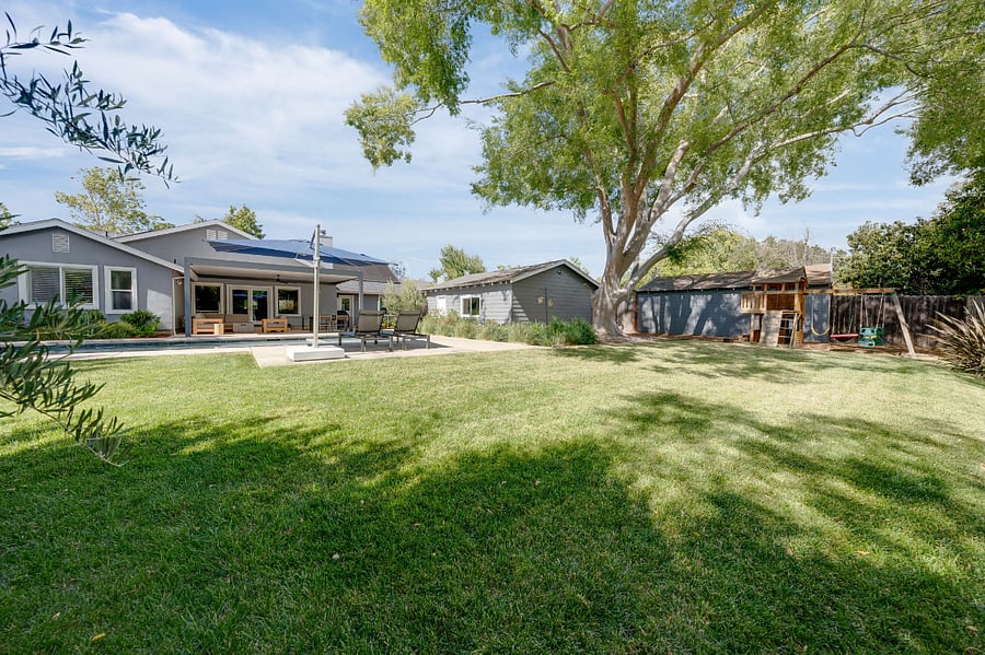 Furnished Finder property 887318_1 photo 47
