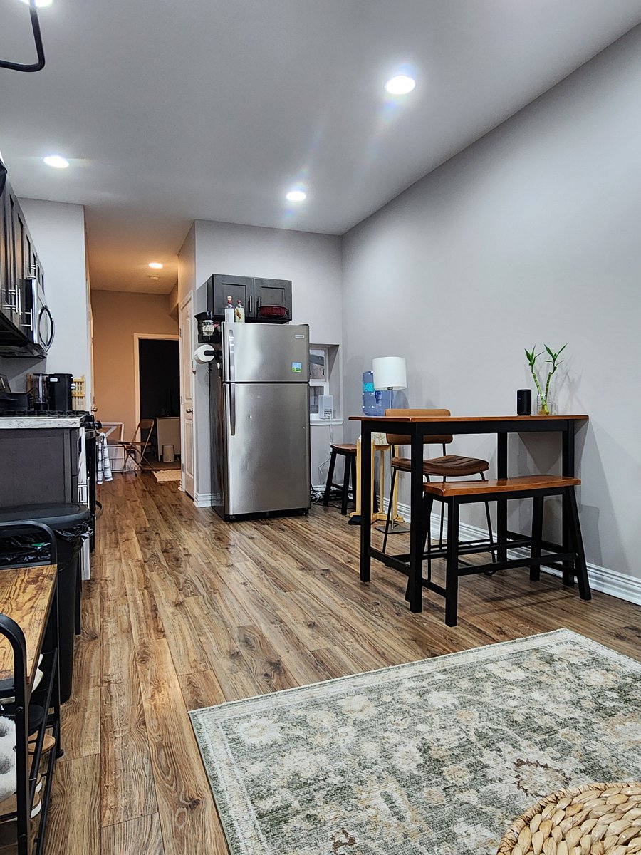 Kitchen/Dining
