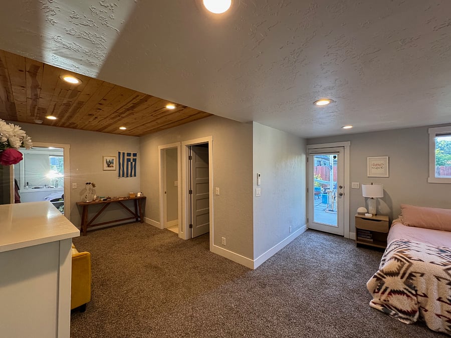 Furnished Finder property 887342_1 photo 26
