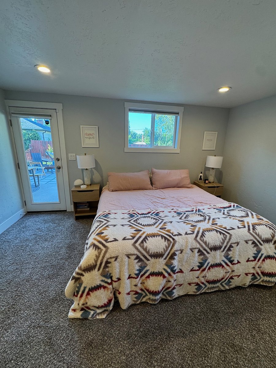 Furnished Finder property 887342_1 photo 29