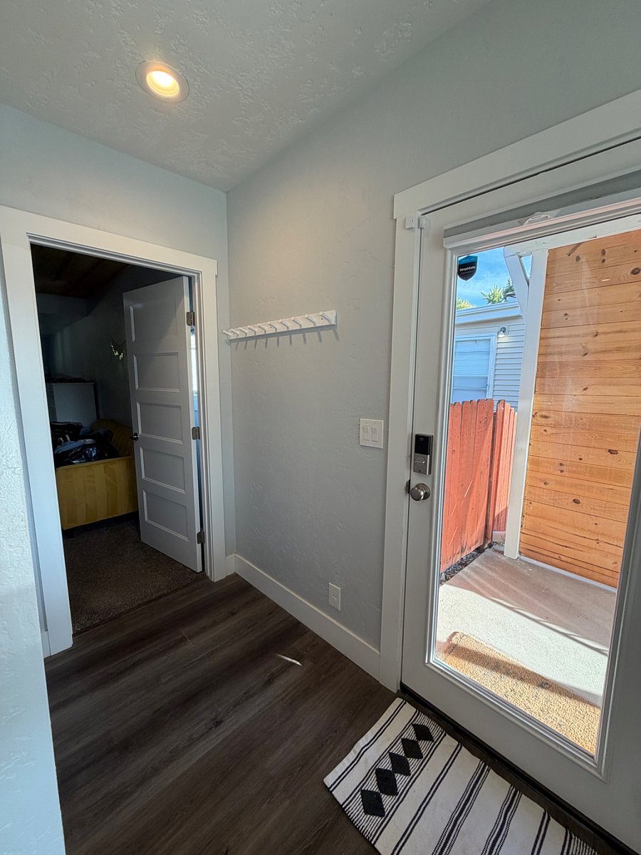 Furnished Finder property 887342_1 photo 23