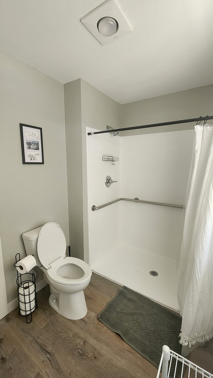 Furnished Finder property 887350_1 photo 6