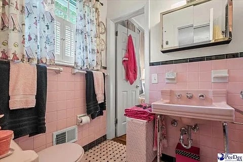 Furnished Finder property 887355_1 photo 9