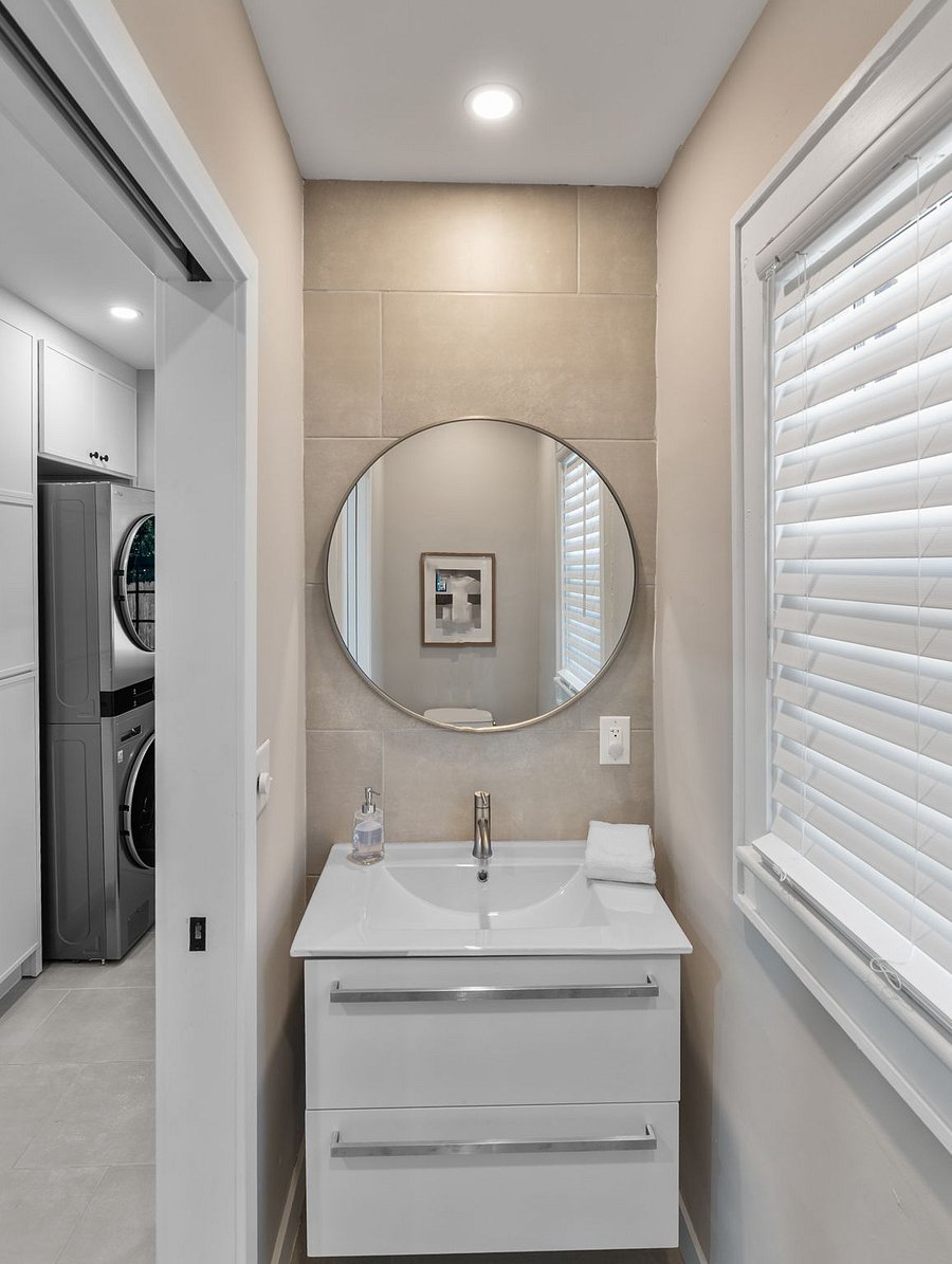 Furnished Finder property 887372_1 photo 11