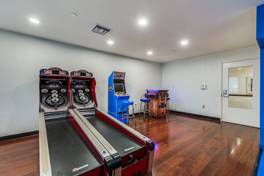 Furnished Finder property 887390_1 photo 17