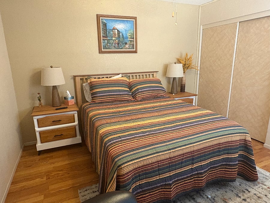 2nd guest bedroom with lots of closet space and desk  area