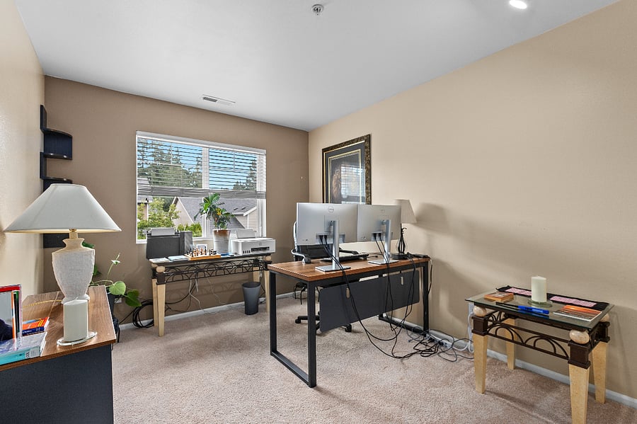 Furnished Finder property 887401_1 photo 21