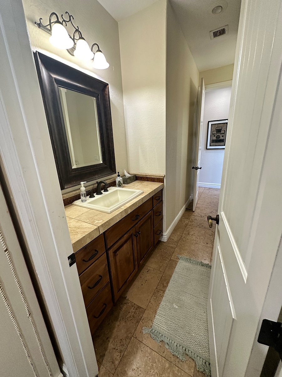 Furnished Finder property 887404_1 photo 25