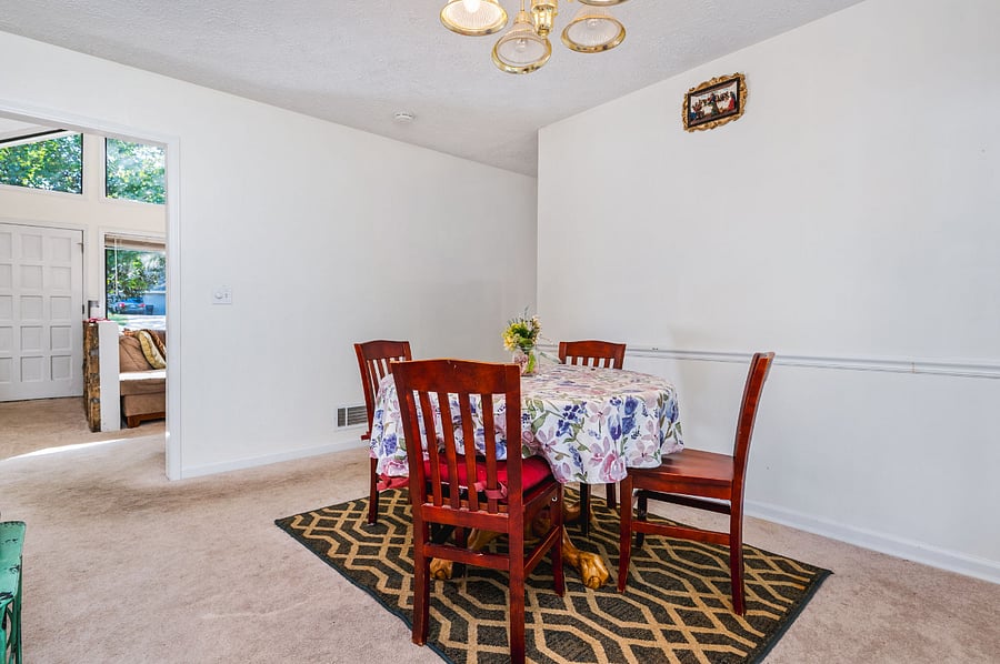 Furnished Finder property 887408_1 photo 3