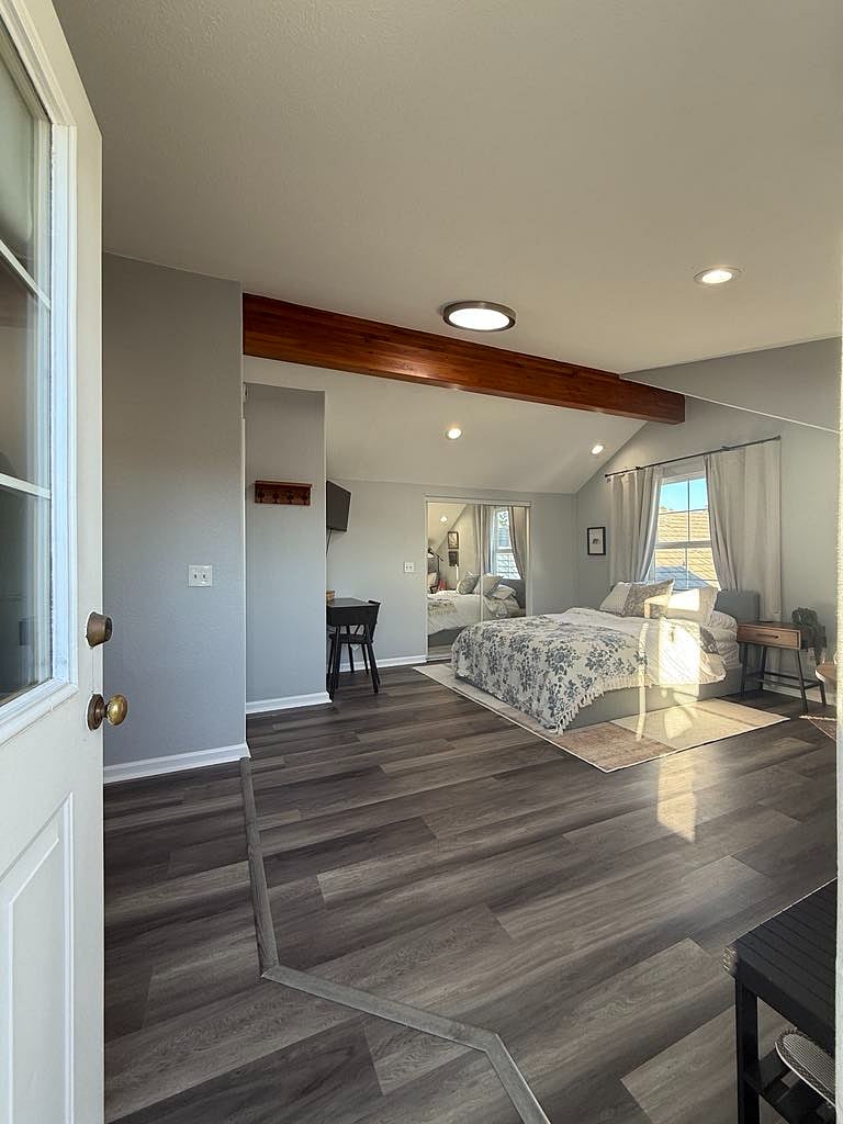 Furnished Finder property 887467_1 photo 3