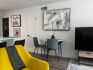 Furnished Finder property 887483_1 photo 4