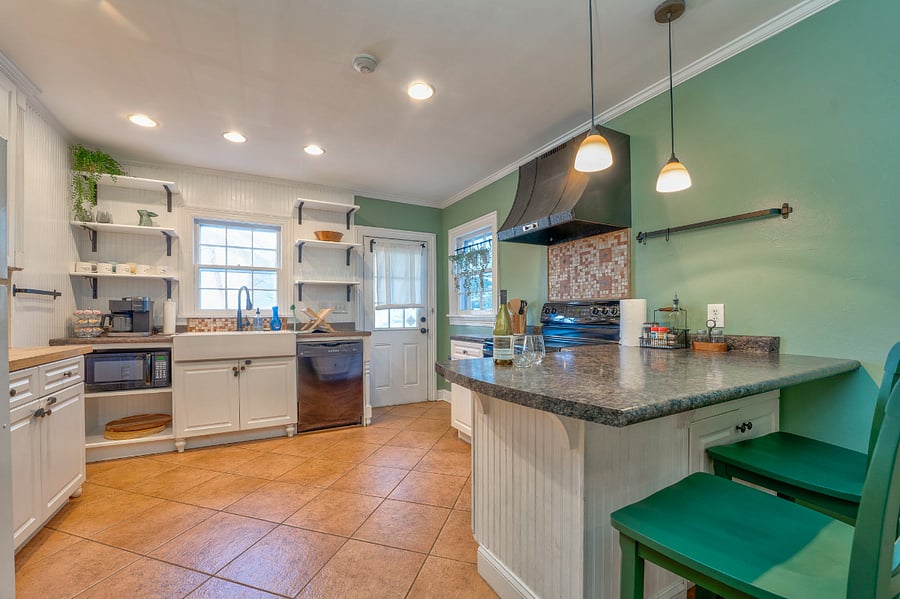 Furnished Finder property 887503_1 photo 15