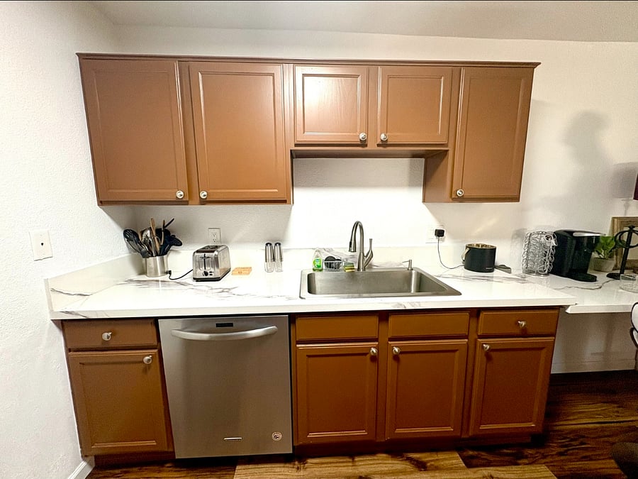 Kitchen, left side
