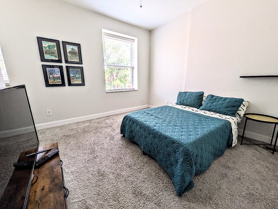 Furnished Finder property 887538_1 photo 17