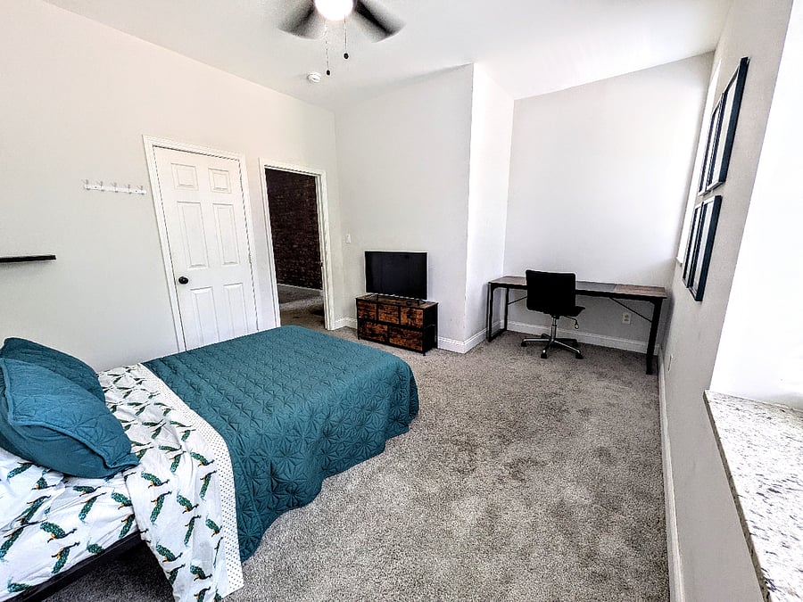 Furnished Finder property 887538_1 photo 18