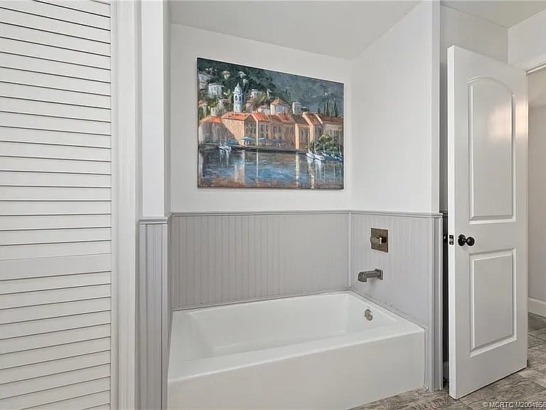 Furnished Finder property 887540_1 photo 10
