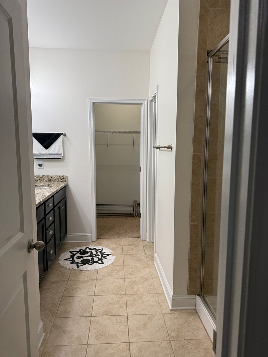 Furnished Finder property 887550_1 photo 3