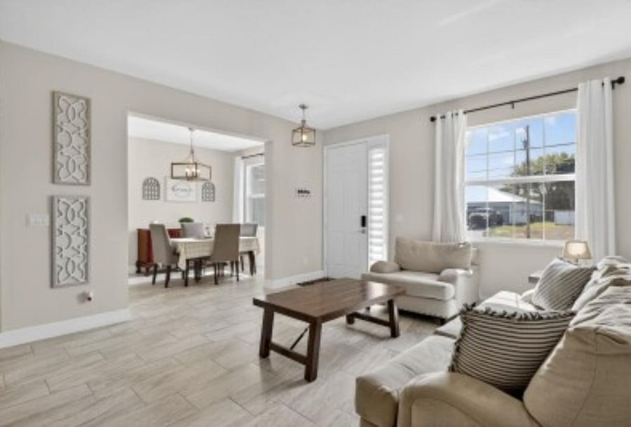 Furnished Finder property 887553_1 photo 4