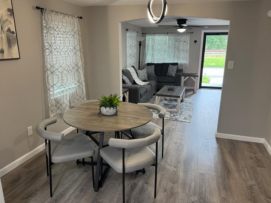 Furnished Finder property 887597_1 photo 4