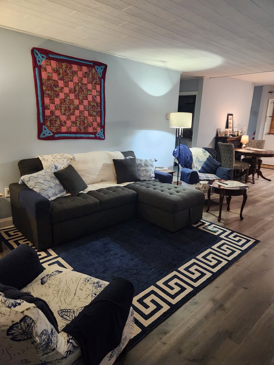 Furnished Finder property 887598_1 photo 3